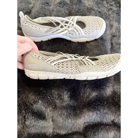 Keen Women Shoe CNX Zephyr Criss Cross Size 9 Mary Jane Flat shoes - Picture 3 of 5